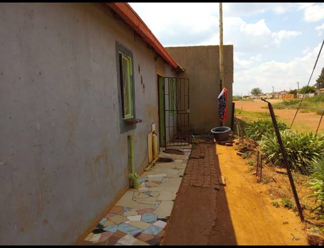 2 BEDROOM HOUSE FOR SALE IN KANANA PARK